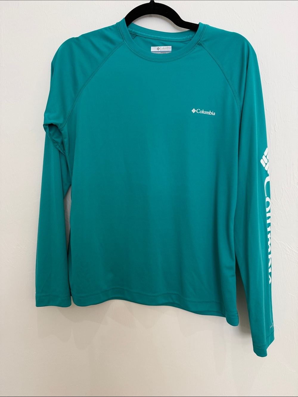 Columbia Teal Long Sleeve Performance Shirt